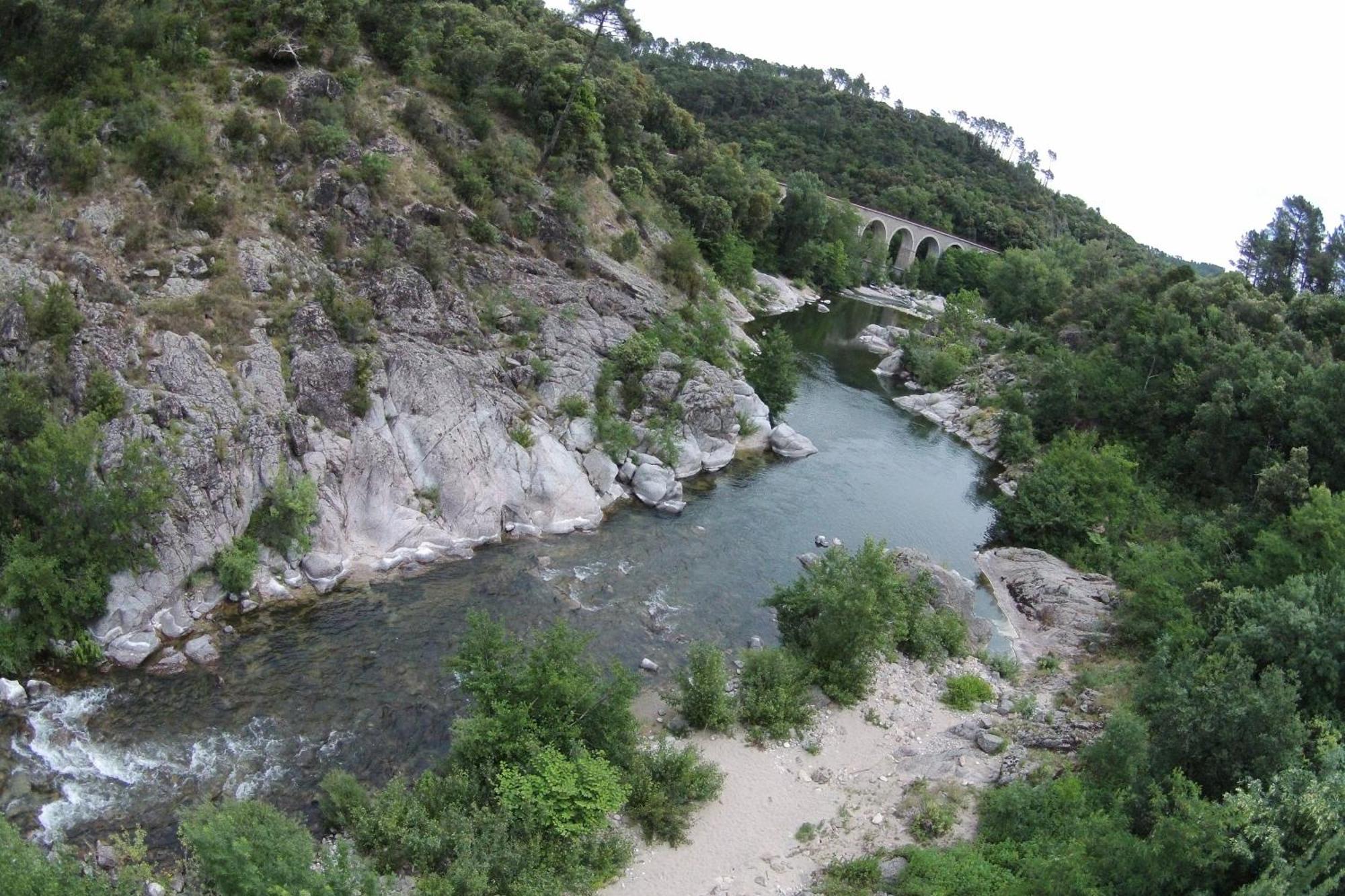 Apart'Hotel Les 4 Sources Corbes Bagian luar foto