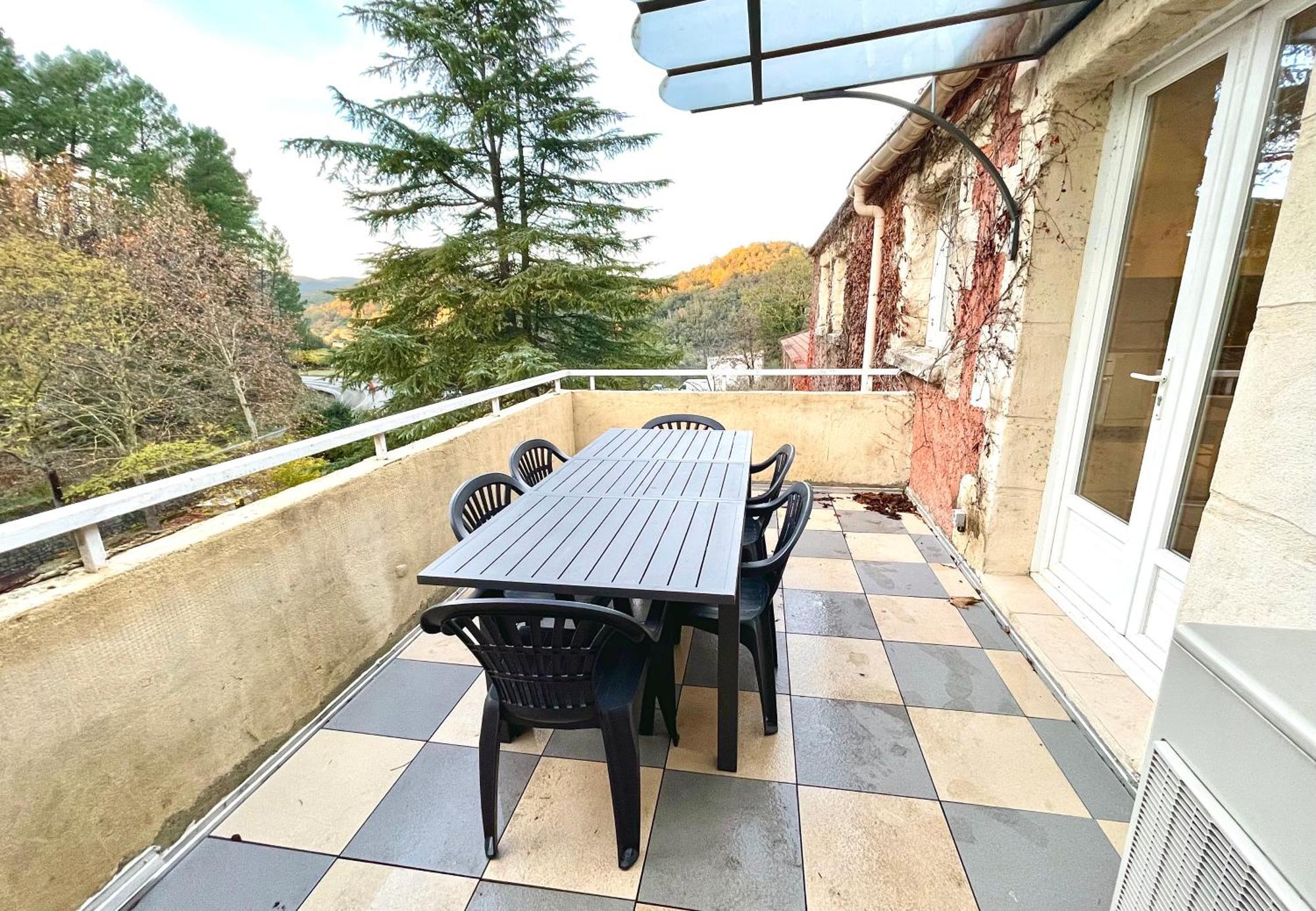 Apart'Hotel Les 4 Sources Corbes Bagian luar foto