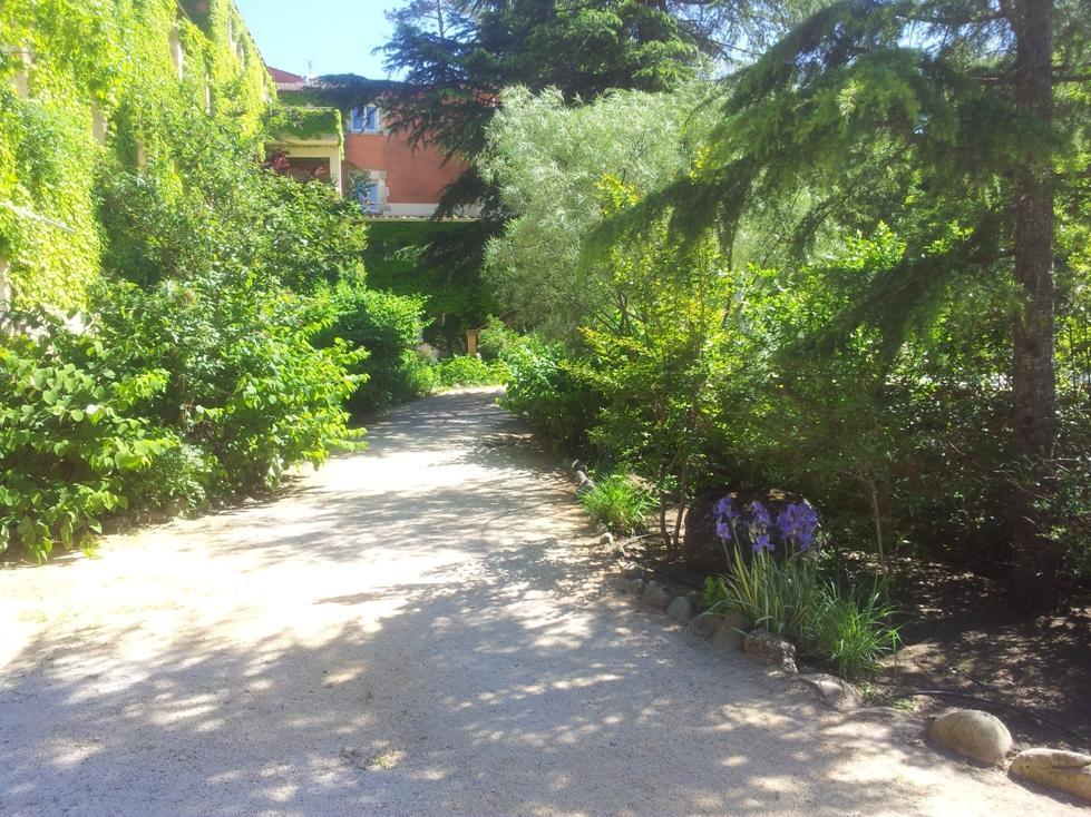 Apart'Hotel Les 4 Sources Corbes Bagian luar foto