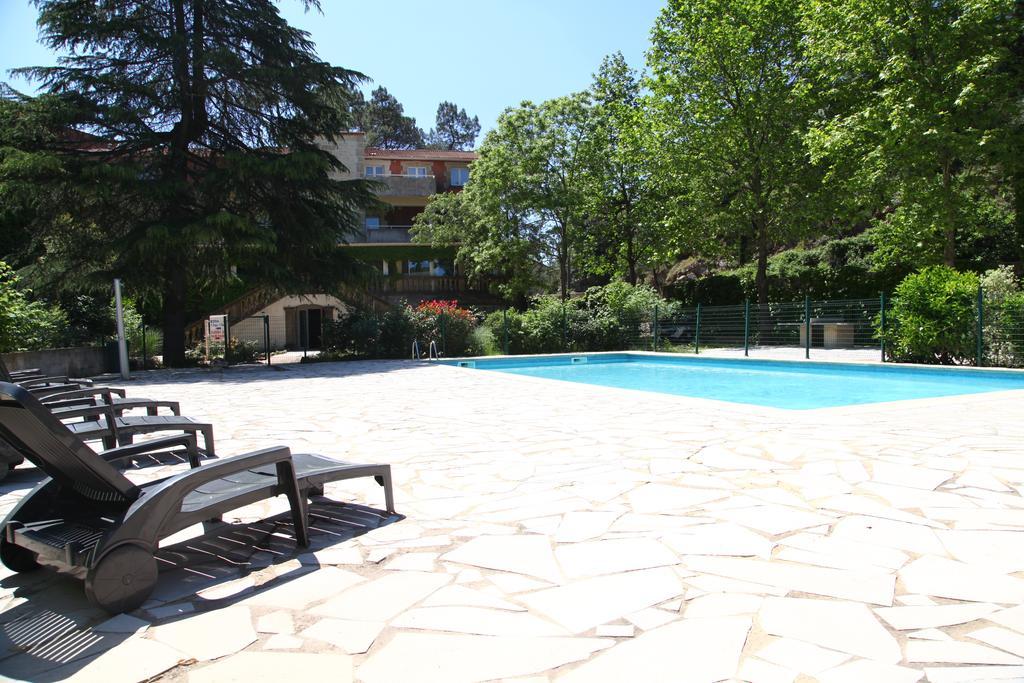Apart'Hotel Les 4 Sources Corbes Bagian luar foto