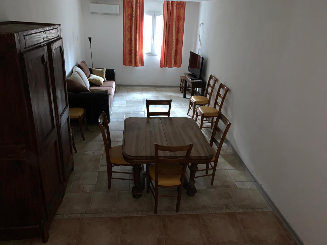 Apart'Hotel Les 4 Sources Corbes Bagian luar foto